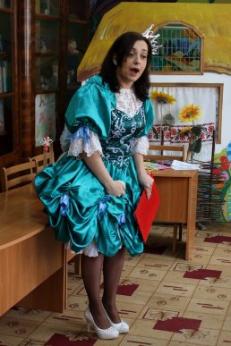 Всеукраїнський тиждень дитячого читання в Ужгороді розпочали театралізованим святом – 02