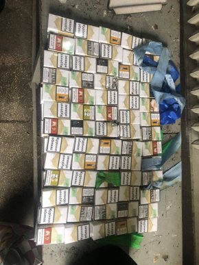 На КПП «Тиса» в мікроавтобусі виявили тайник із сигаретами – 02