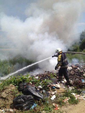 Поблизу курортного закарпатського села сталася масштабна пожежа – 02