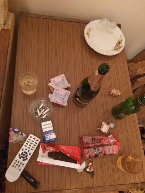 На Ужгородщині звідниця торгувала жінками через мережу інтернет – 04