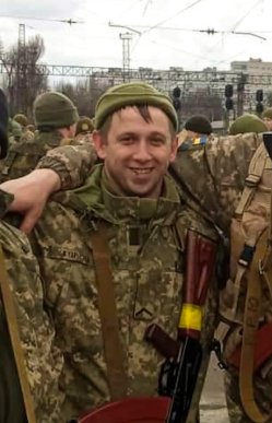 Закарпаття сколихнула новина про загибель ще одного військового – 02