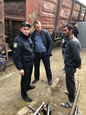 В Ужгороді з рейок зійшов вантажний потяг: перші подробиці – 11