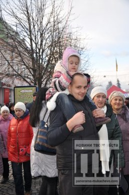 Цьогоріч “Червене вино” в першу чергу нагадує фестиваль шашлику, а вже потім вина – турист із Німеччини (ФОТОРЕПОРТАЖ) – 14