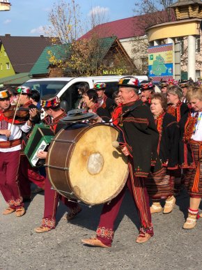 На Рахівщині пройшов фестиваль "Довбушева юшка" – 04
