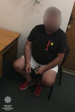 Як у Мукачеві п’яний водій тікав від патрульних – 02 Як у Мукачеві п’яний водій тікав від патрульних – 02