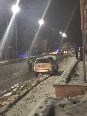 У Хусті лоб в лоб зіткнулись дві іномарки – 02