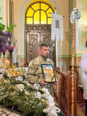 Мукачево попрощалося з полеглим Героєм – 03