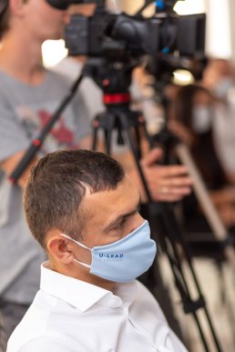 У Мукачеві презентували офіс партії "Слуга Народу" – 05