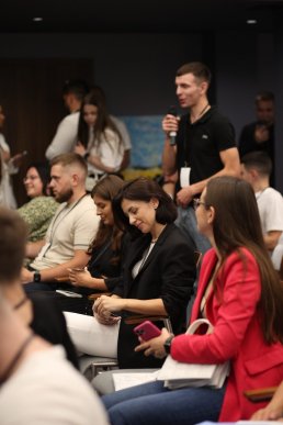 На Закарпатті триває «Форум успішних людей» – 26