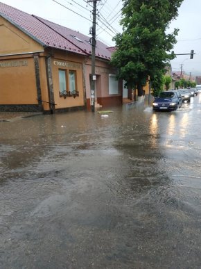 Вулиці Виноградова перетворилися на річки – 05 Вулиці Виноградова перетворилися на річки – 05