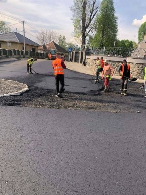 На Закарпатті проводять ремонт доріг на трьох ділянках – 03