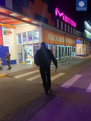 Карантин в Ужгороді: у трьох торгових центрах виявили порушення – 02