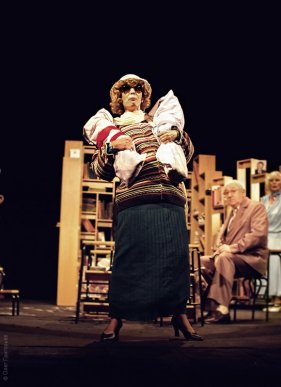 У  мукачівських театралів "Все тільки починається" (ФОТОРЕПОРТАЖ) – 04