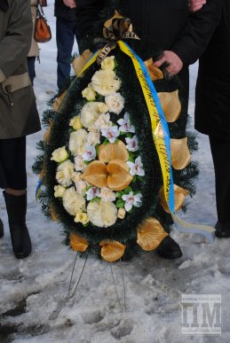 Мукачівці попрощались із загиблим військовим 128-ої бригади Сергієм Вербицьким (ФОТОРЕПОРТАЖ) – 02