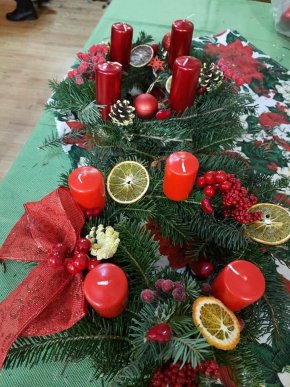 У Мукачеві діток вчили робити віночки Адвенту – 02