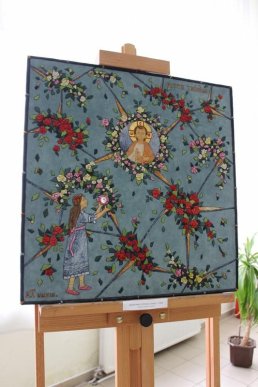 В Ужгороді вперше представили виставку "Яблучний Спас" Артура Тиводара – 04