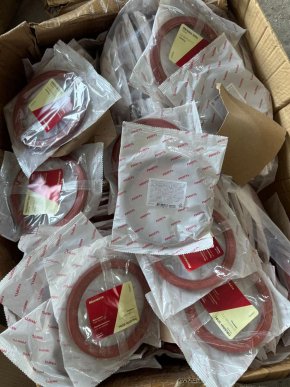 Там був товар з росії: митники розповіли, що сталося на кордоні – 02