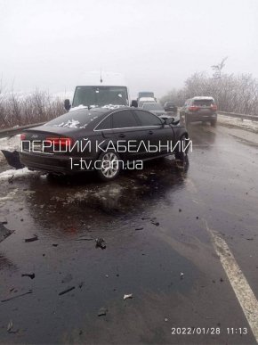 На Закарпатті сталась страшна аварія: фото з місця ДТП – 03