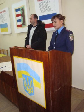 Правоохоронці Мукачівщини відвідали навчальні заклади міста та району (ФОТО) – 02