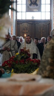 Мукачево попрощалося із загиблим військовим – 06