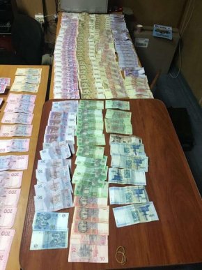 Спецоперація на митному посту: на хабарі спіймали заступника начальника МП «Вилок» – 07