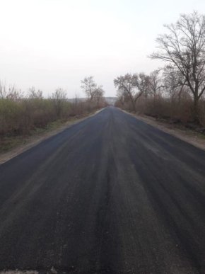 У Берегівському районі ремонтують дорогу – 03