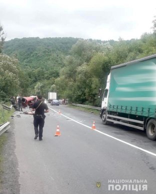 Фатальна ДТП у Ганьковиці: відомо, хто був за кермом мікроавтобусу – 03 Фатальна ДТП у Ганьковиці: відомо, хто був за кермом мікроавтобусу – 03