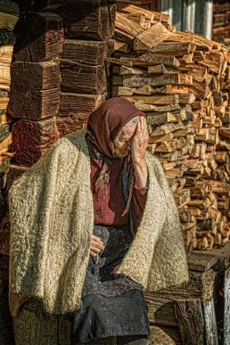 В Ужгороді відкрили фотовиставку, присвячену життю та побуту в Карпатах (ФОТО) – 07