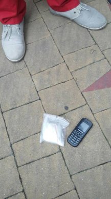 Поліцейські виявили у мукачівця рекордну партію кокаїну на півмільйона гривень – 06