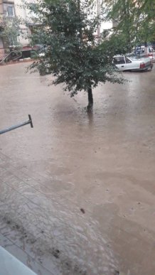 Наслідки негоди: довелося евакуювати 7 людей – 02