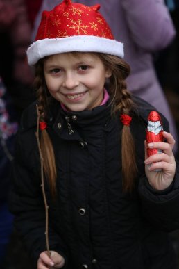 В Ужгороді "католицькі" миколайчики привітали містян зі святом – 03