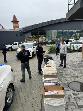 Прикордонники розповіли, що коїлось поблизу вокзалу в Ужгороді – 01