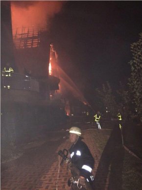 Велика пожежа у Лісарні: горів відомий туристичний комплекс "Belle Royalle"  – 05 Велика пожежа у Лісарні: горів відомий туристичний комплекс "Belle Royalle"  – 05