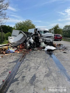 Моторошна ДТП на Закарпатті: опубліковано фото і подробиці – 02 Моторошна ДТП на Закарпатті: опубліковано фото і подробиці – 02