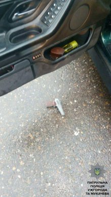 В Ужгороді водій на "BMW" влаштував патрульним ранкову погоню – 02