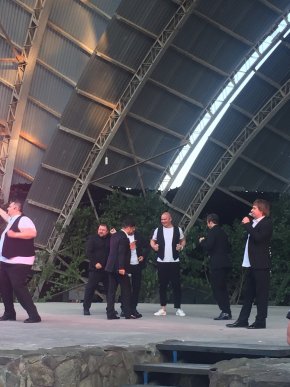 Студія "Квартал 95" порадувала закарпатців новою програмою – 03