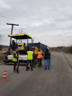 В області завершили поточний ремонт однієї з доріг – 04