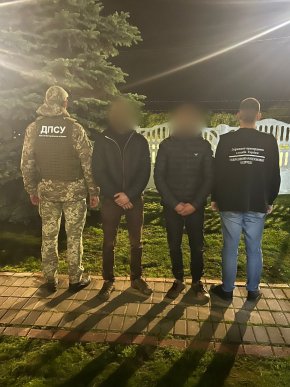 Хотіли потрапити в Угорщину: що коїлось на кордоні – 01