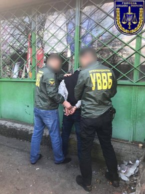 Закарпатський прикордонник "погорів" на хабарі – 03 Закарпатський прикордонник "погорів" на хабарі – 03