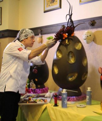 У Мукачеві відкрили унікальну виставку шоколадних скульптур (ФОТО) – 06