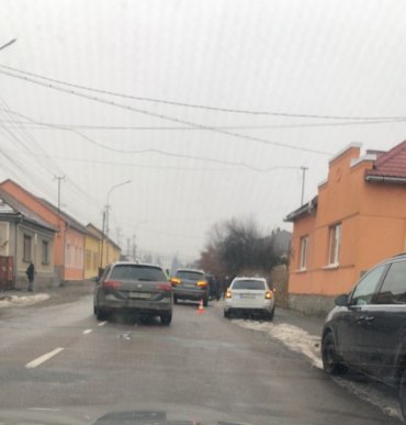 У Мукачеві сталась потрійна ДТП. Рух ускладнено – 03