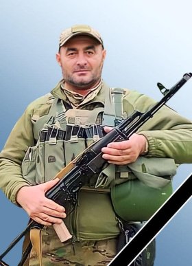 У селі на Мукачівщині поховали прикордонника, який загинув на війні – 01 У селі на Мукачівщині поховали прикордонника, який загинув на війні – 01