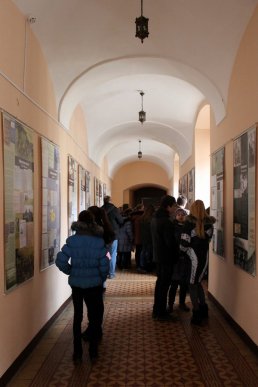 В обласному краєзнавчому музеї відкрили експозицію до Дня пам’яті жертв голодоморів  – 04