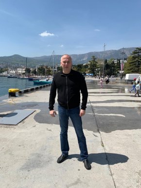 Нестор Шуфрич зробив романтичний подарунок дружині, чим викликав обурення в українців – 05