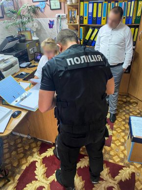 Закарпатський депутат став організатором злочинного бізнесу – 02