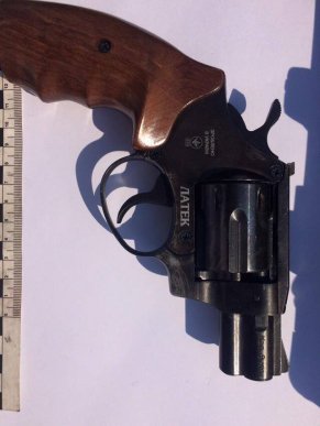 Ужгородець вистрілив в груди своєму опоненту – 02