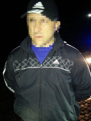 Мукачевом роз’їжджав чоловік з великою кількістю речовини, схожої на наркотичну – 02 Мукачевом роз’їжджав чоловік з великою кількістю речовини, схожої на наркотичну – 02
