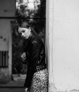 Моторошна аварія у Мукачеві: опубліковано фото загиблої дівчини – 07