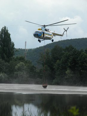 На Закарпатті відбулися навчання з гасіння лісових пожеж із залученням авіації – 06 На Закарпатті відбулися навчання з гасіння лісових пожеж із залученням авіації – 06