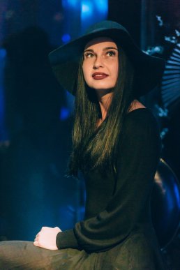 Мода заради життя: на Закарпатті відбувся ІІІ-й благодійний показ мод дизайнерки Роксолани Новак – 21